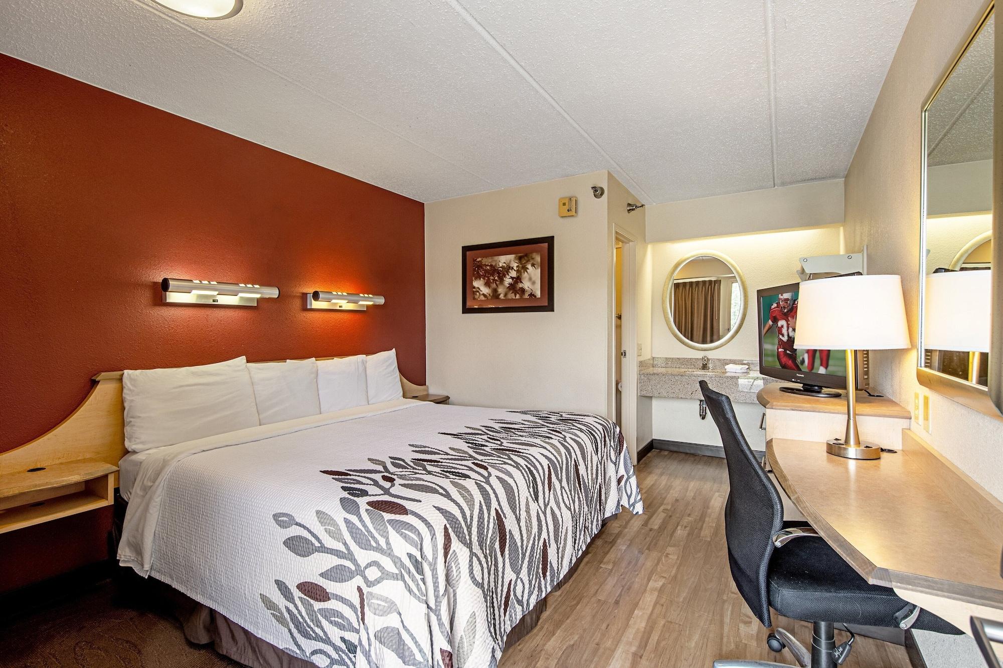 Red Roof Inn Акрон Экстерьер фото