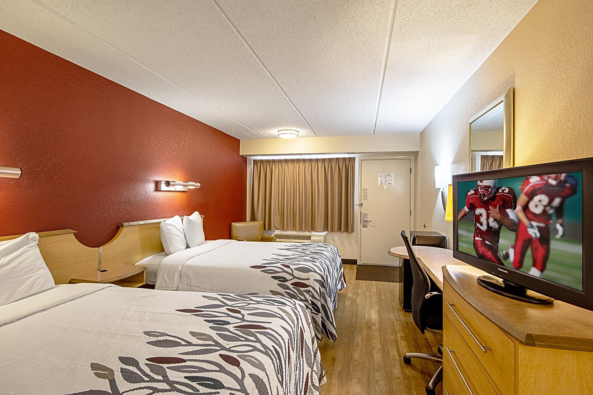 Red Roof Inn Акрон Экстерьер фото