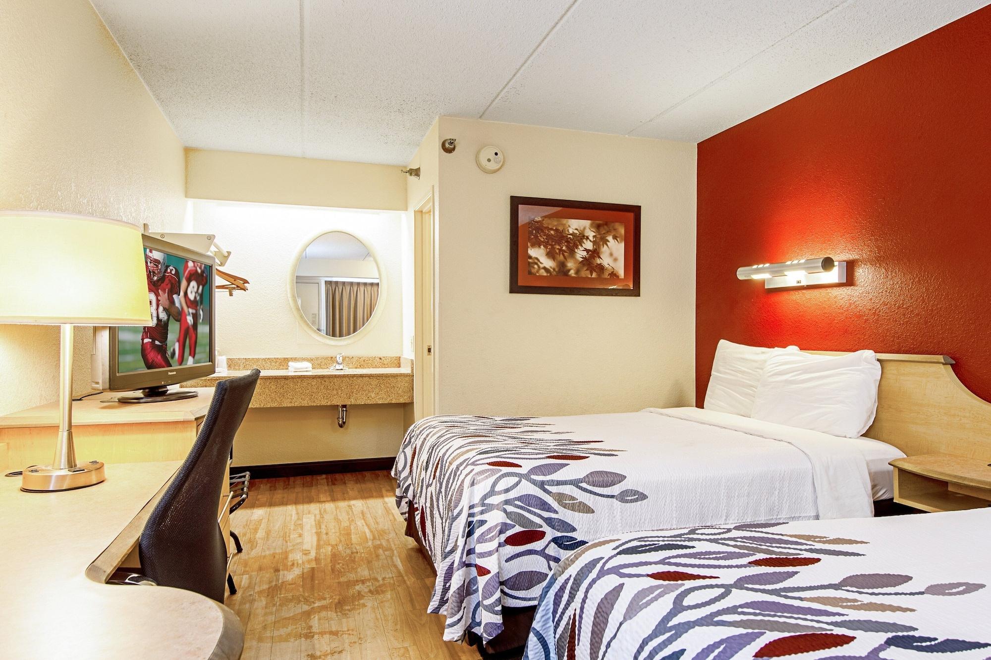 Red Roof Inn Акрон Экстерьер фото